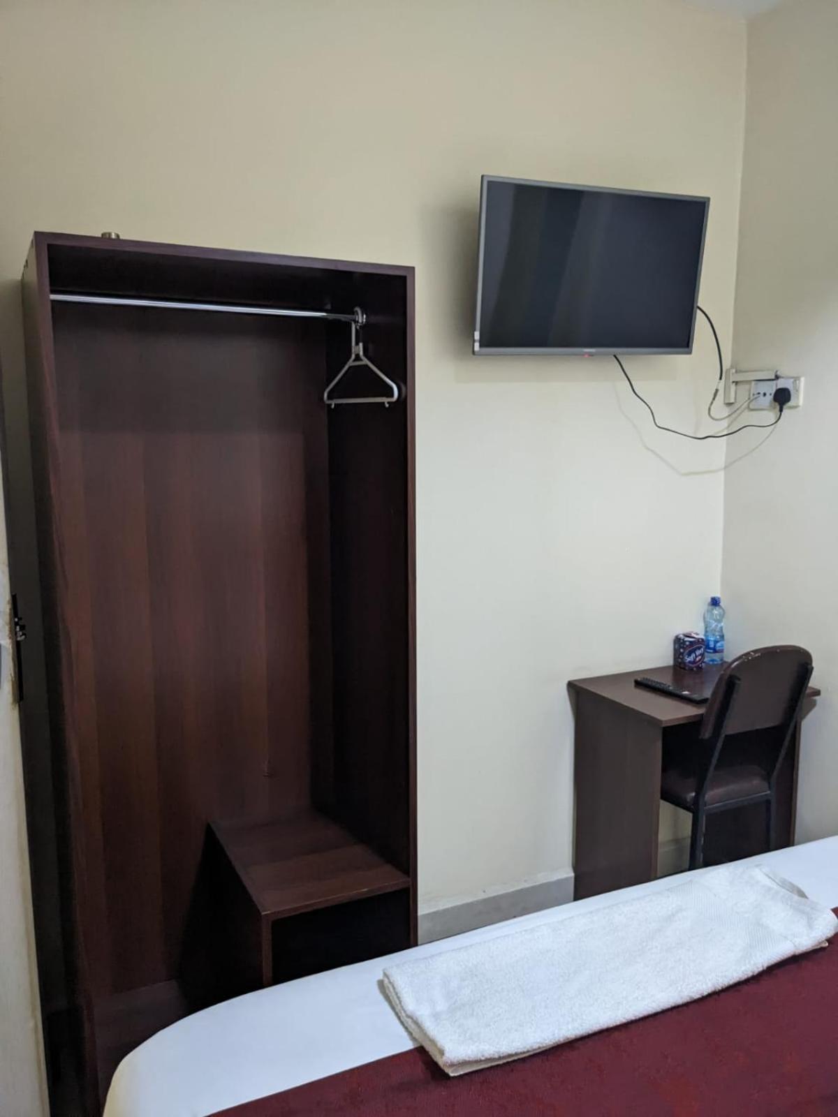 Epitome Times Hotel Nairobi Ngoại thất bức ảnh