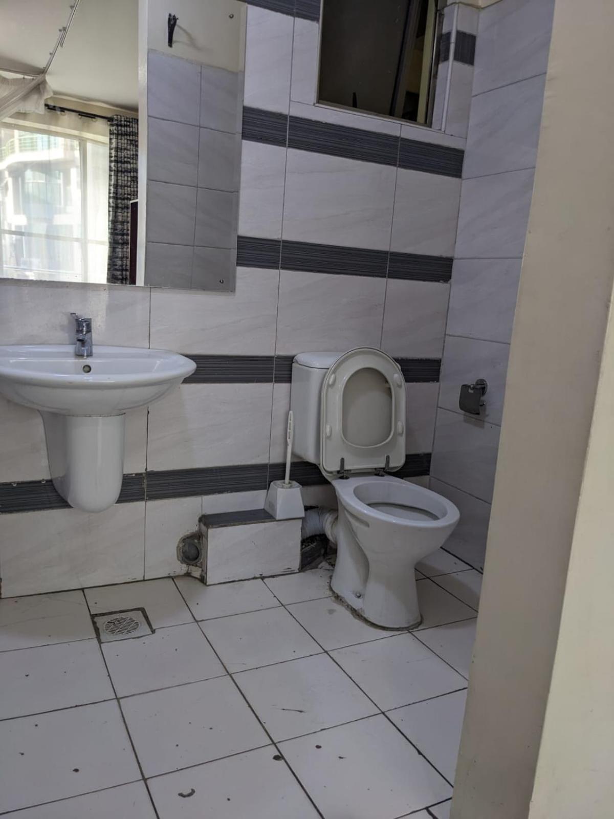 Epitome Times Hotel Nairobi Ngoại thất bức ảnh